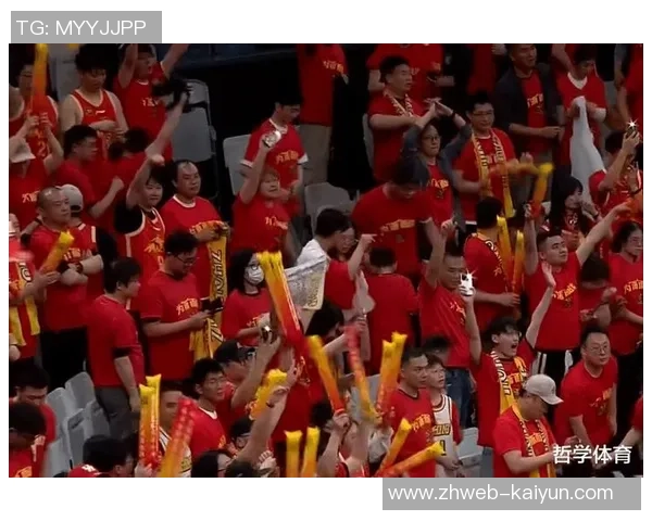 广厦与四川比赛争议引发热议球迷与专家各执己见探讨裁判判罚合理性